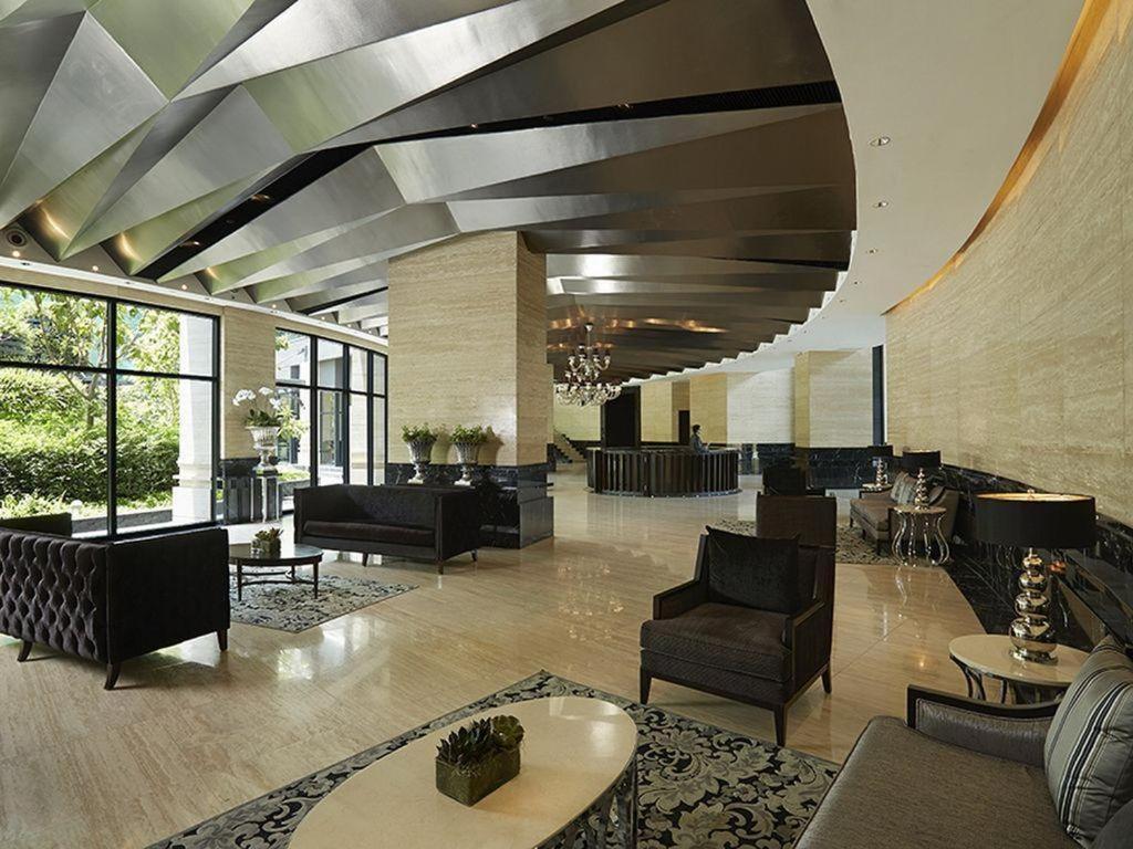 Gramercy Residences Manila Exteriör bild